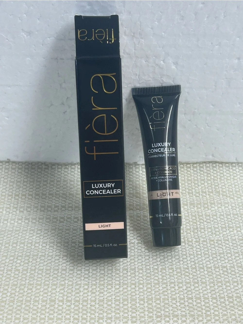 Luxury Concealer - Light | Smooth Full-Coverage Concealer